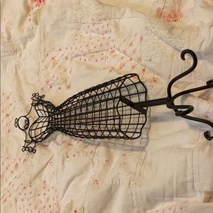 Dress manikin jewelry metal wire display/holder